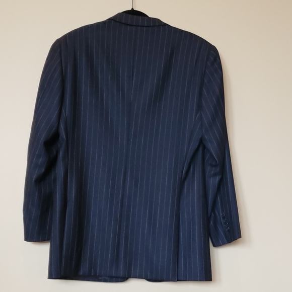 Armani Men's Suit Coat - Picture 4 of 8